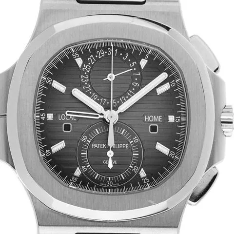 Patek Philippe Nautilus 5990/1A-001 40mm Stainless steel Black