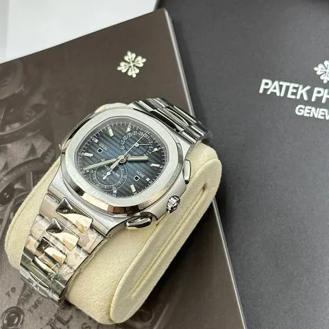 Patek Philippe Nautilus 5990/1A-011 40.5mm Stainless steel Blue