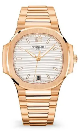 Patek Philippe Nautilus 7118/1R-001 35mm Rose gold Silver