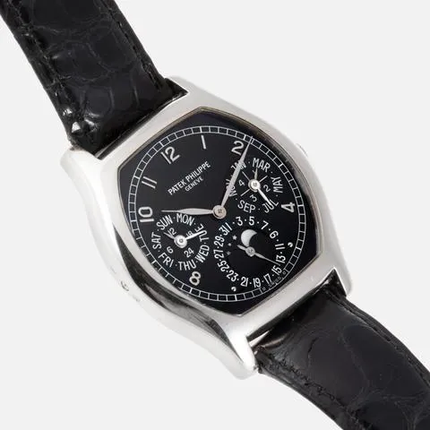 Patek Philippe Perpetual Calendar 5040G 35mm White gold Black 13