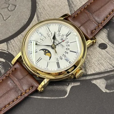 Patek Philippe Perpetual Calendar 5159J-001 38mm Yellow gold Silver