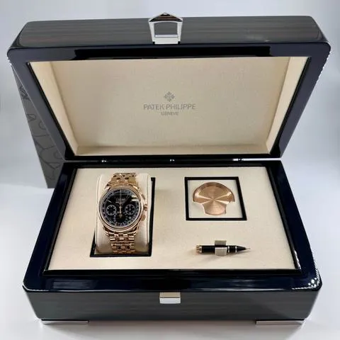 Patek Philippe Perpetual Calendar Chronograph 5270/1R-001 41mm Rose gold Black 8