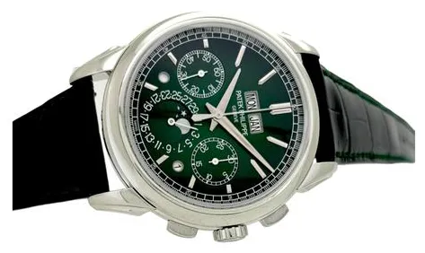 Patek Philippe Perpetual Calendar Chronograph 5270P-014 41mm Platinum Green 3