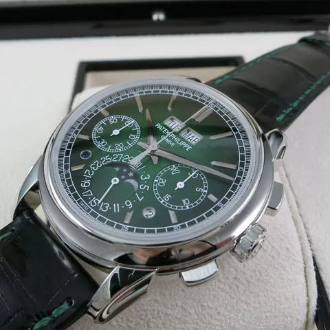 Patek Philippe Perpetual Calendar Chronograph 5270P-014 41mm Platinum Green 2