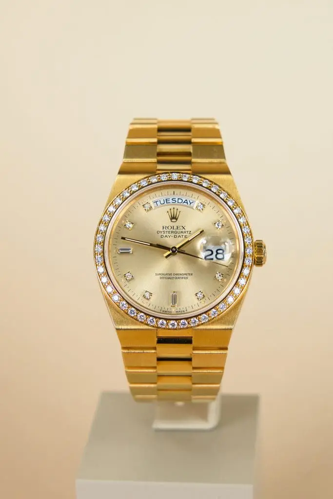 Rolex Day-Date Oysterquartz 19048 36mm Yellow gold