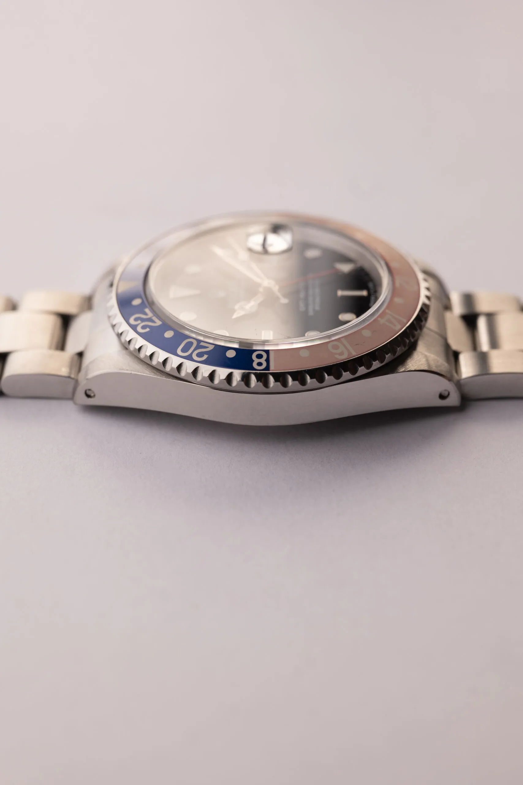 Rolex GMT-Master 16700 White gold White 10