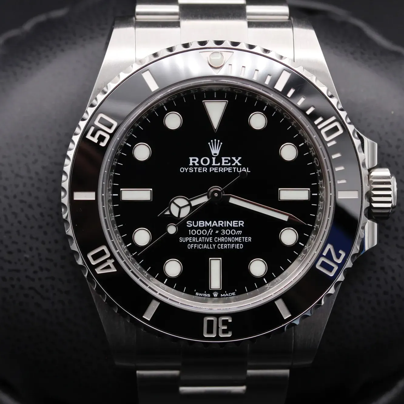 Rolex Submariner 124060-0001 41mm Oystersteel Black