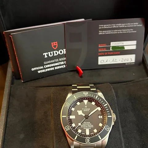 Tudor Pelagos 25600TN 42mm Titanium Black 1