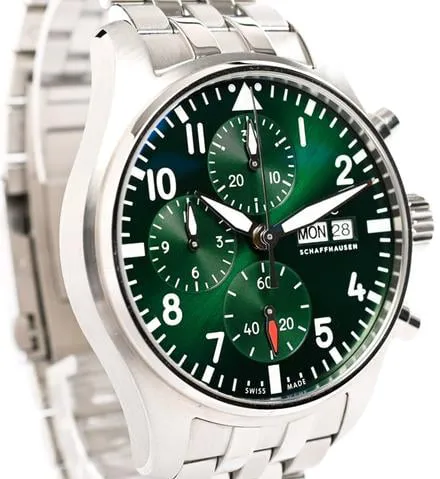 IWC Pilot IW388104 41mm Stainless steel Green 3