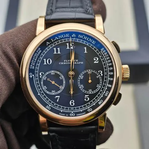 A. Lange & Söhne 1815 414.031 39.5mm Rose gold Black