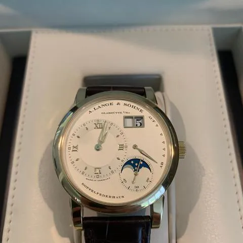 A. Lange & Söhne Lange 1 109.021 38.5mm Yellow gold Silver