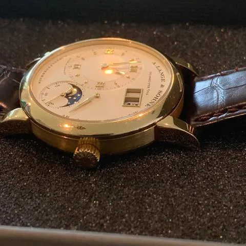 A. Lange & Söhne Lange 1 109.021 38.5mm Yellow gold Silver 10