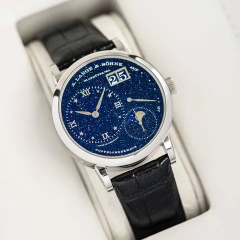 A. Lange & Söhne Lange 1 182.086 37mm White gold Blue 9