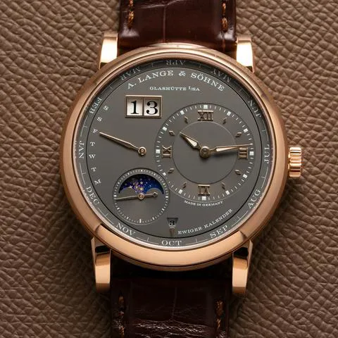 A. Lange & Söhne Lange 1 345.033 12.1mm Rose gold Gray