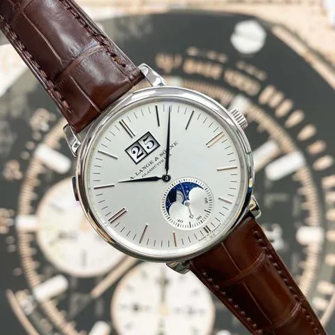 A. Lange & Söhne Saxonia 384.026 40mm White gold Silver