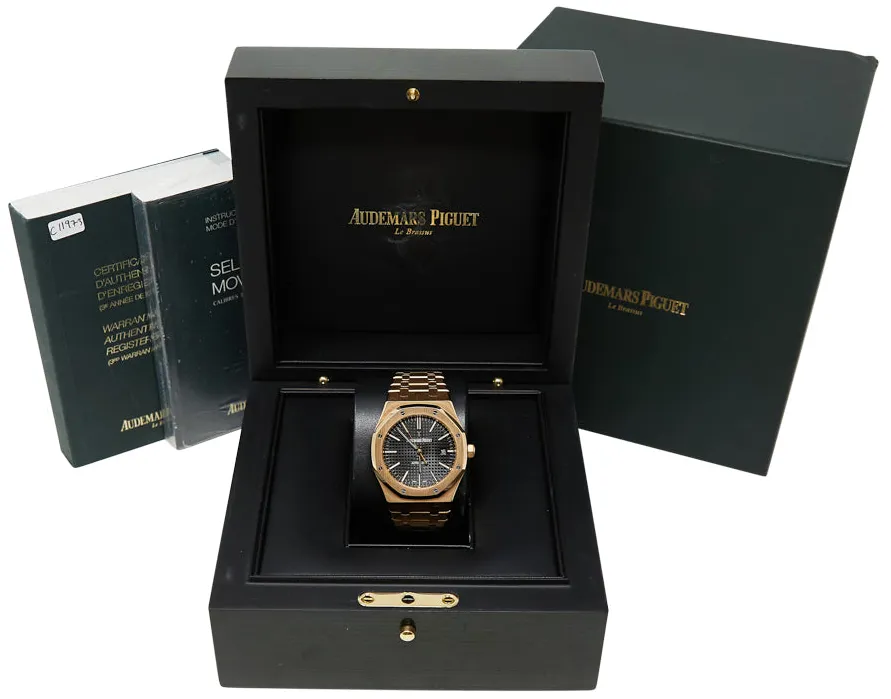 Audemars Piguet Royal Oak 15400OR.OO.1220OR.01 41mm Yellow gold Black 3