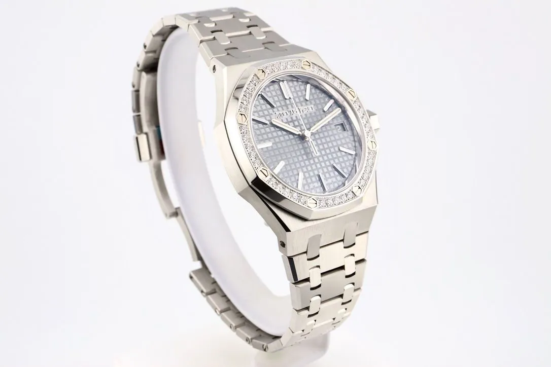 Audemars Piguet Royal Oak 15551ST.ZZ.1356ST.03 37mm Stainless steel Gray 3