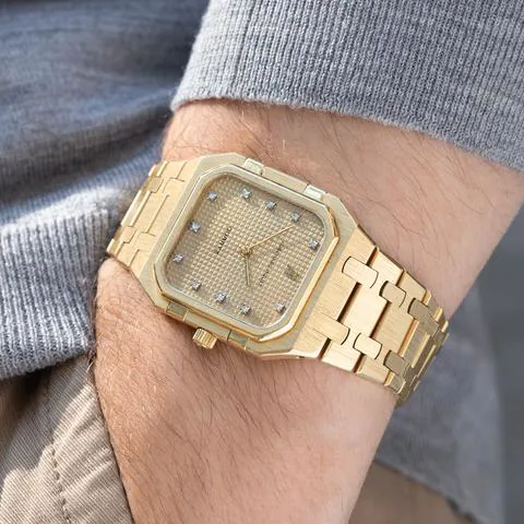 Audemars Piguet Royal Oak 6005BA 32mm Yellow gold Gold 1