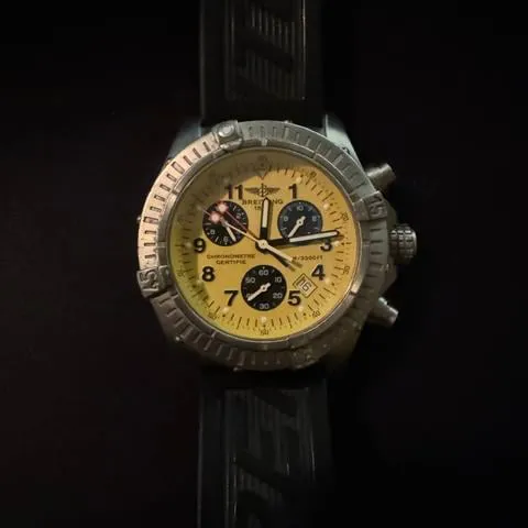 Breitling Avenger E73360 44mm Titanium Yellow