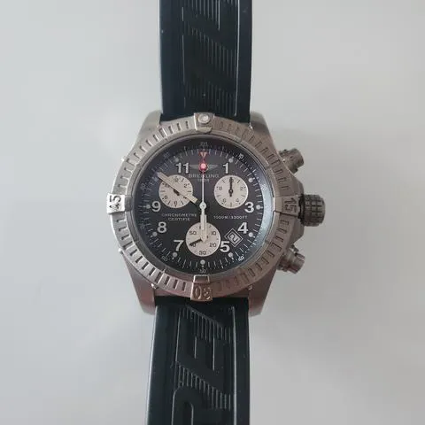 Breitling Avenger E73360 44mm Titanium Black 9