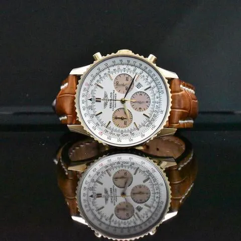 Breitling Navitimer 38mm Rose gold White