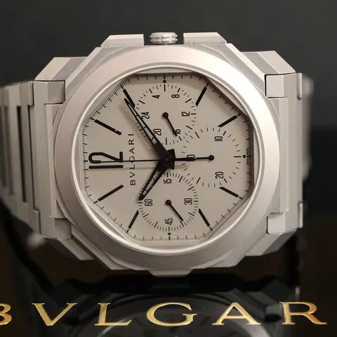 Bulgari Octo 103068 42mm Titanium Gray