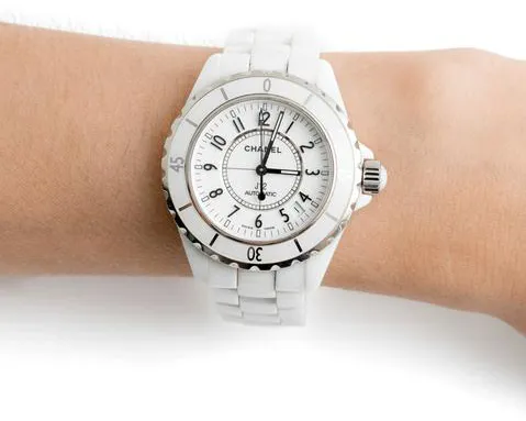 Chanel J12 H0970 38mm Ceramic White 2