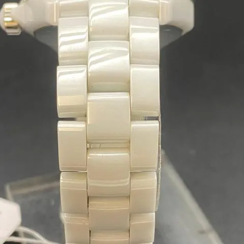 Chanel J12 H0970 38mm Ceramic White 2