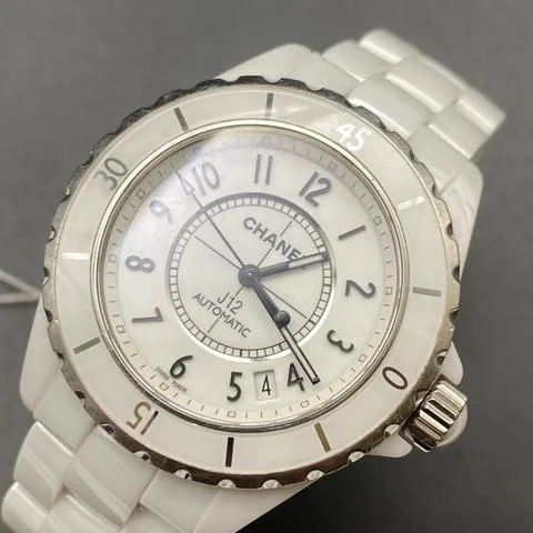 Chanel J12 H0970 38mm Ceramic White 3