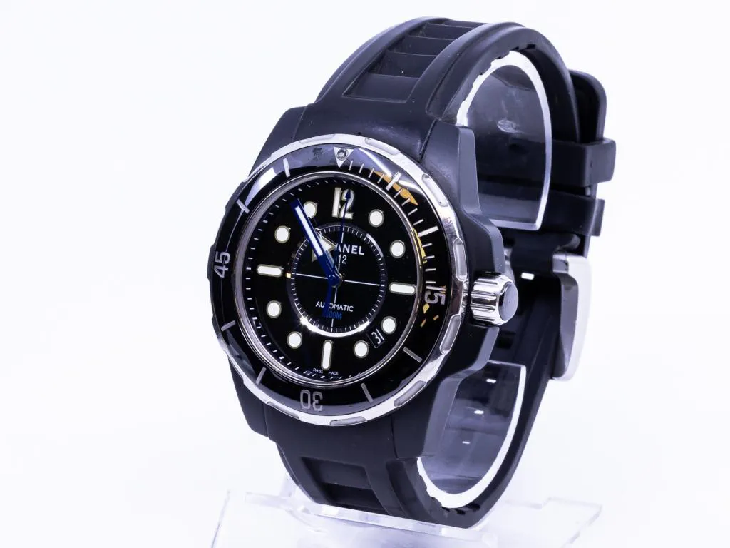 Chanel J12 42mm Stainless steel Black 3