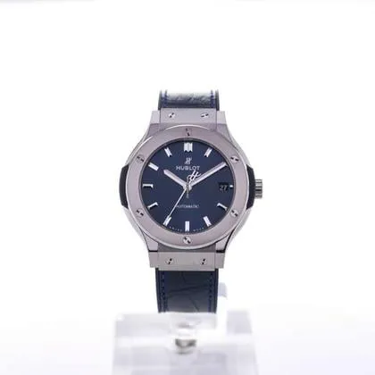 Hublot Classic Fusion Blue 565.NX.7170.LR 38mm Titanium Blue