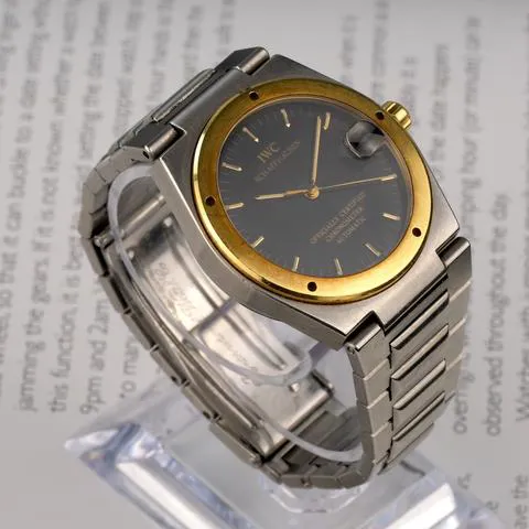 IWC Ingenieur IW3521 34mm Yellow gold and stainless steel Black 2