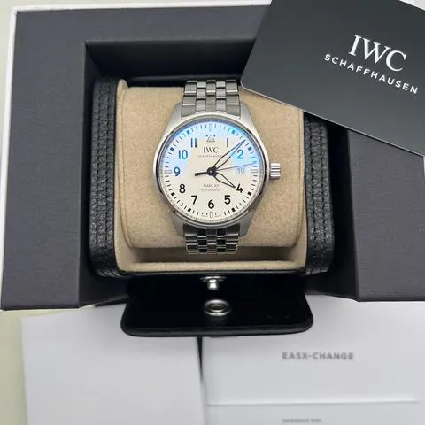 IWC Pilot IW328208 Stainless steel Black