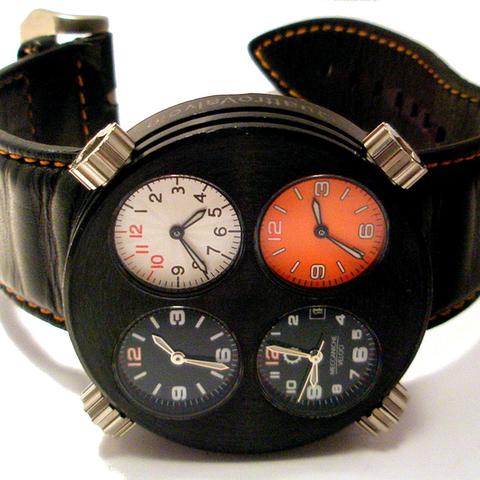Meccaniche Veloci Aluminium Black | Dealer | EveryWatch