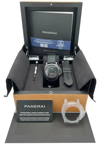 Panerai Luminor GMT Automatic PAM 01661 44mm Carbon fiber Black 3