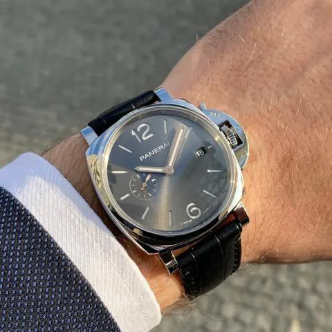 Panerai Luminor Due PAM 01250 42mm Stainless steel Anthracite