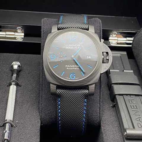 Panerai Luminor GMT Automatic PAM 01661 44mm Carbon fiber Black