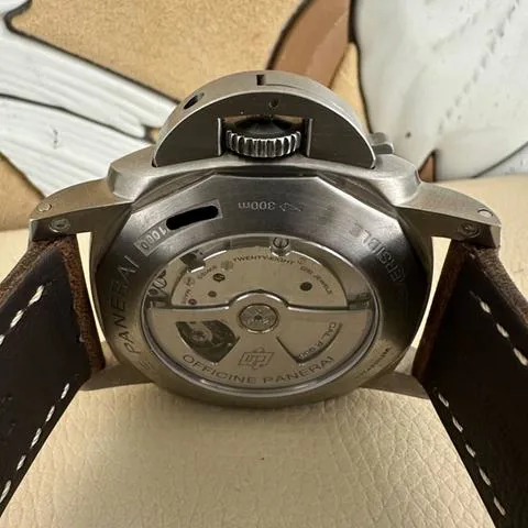 Panerai Submersible PAM 00305 47mm Tantalum Black 7