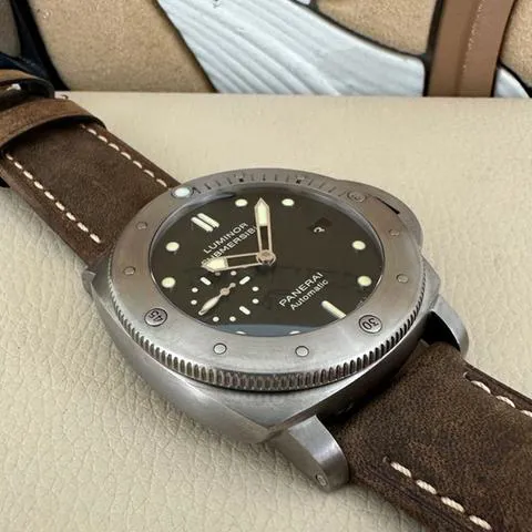 Panerai Submersible PAM 00305 47mm Tantalum Black 5