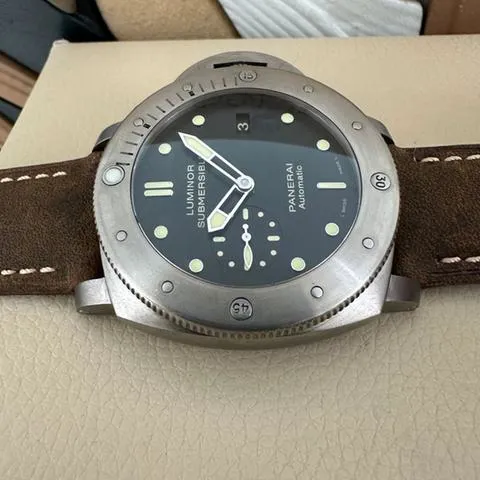 Panerai Submersible PAM 00305 47mm Tantalum Black 12