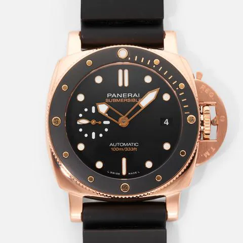 Panerai Submersible PAM 00974 42mm Rose gold