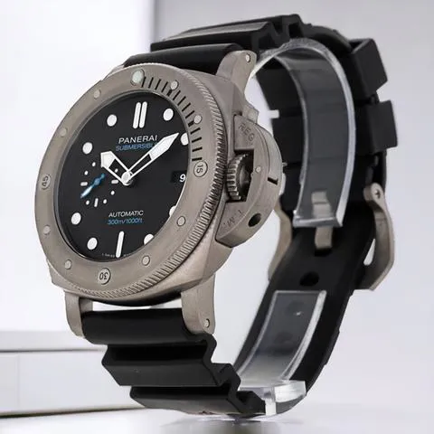 Panerai Submersible PAM 01305 47mm Titanium Black 1