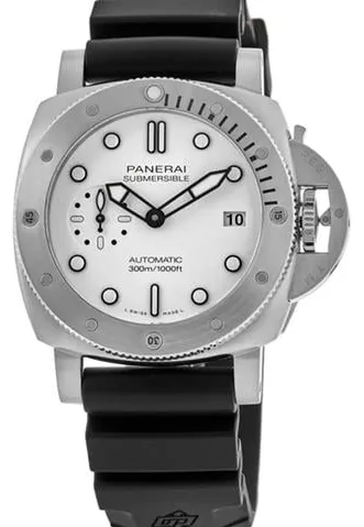 Panerai Submersible PAM02223 42mm Stainless steel White