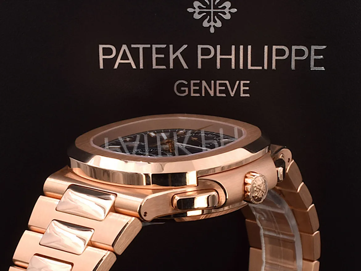 Patek Philippe Nautilus 5990/1R-001 40.5mm Rose gold Blue 12