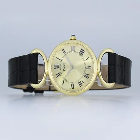 Piaget 9802D 27mm Yellow gold Gold 10