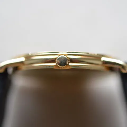 Piaget Dancer GOA0328 31mm Yellow gold Black 3