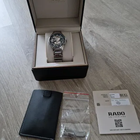 Rado True R27100162 40mm Black ceramic Black 8