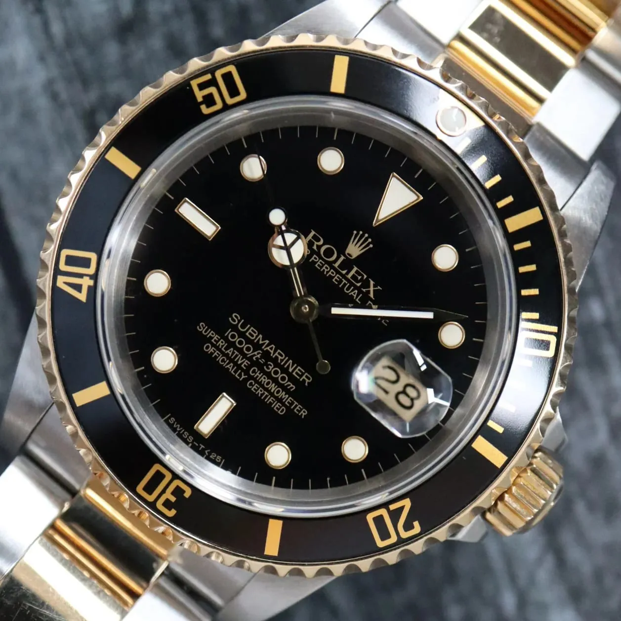 Rolex Submariner 16803 40mm Stainless steel Black