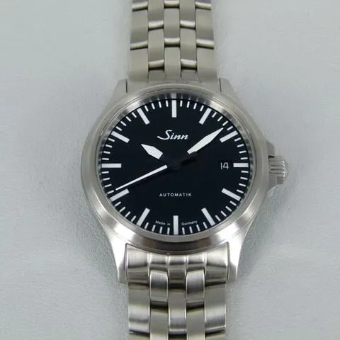 Sinn 556 556.010 38.5mm Stainless steel Black