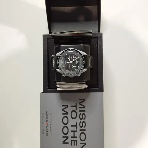 Swatch Moonswatch SO33M100 42mm Ceramic Black 6